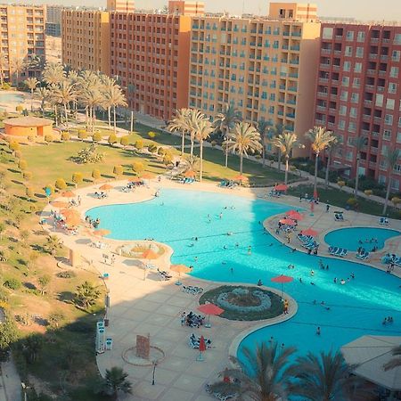 Porto Golf Marina Aqua Park & Beach Access By Best Of Bedz El Alamein Bagian luar foto