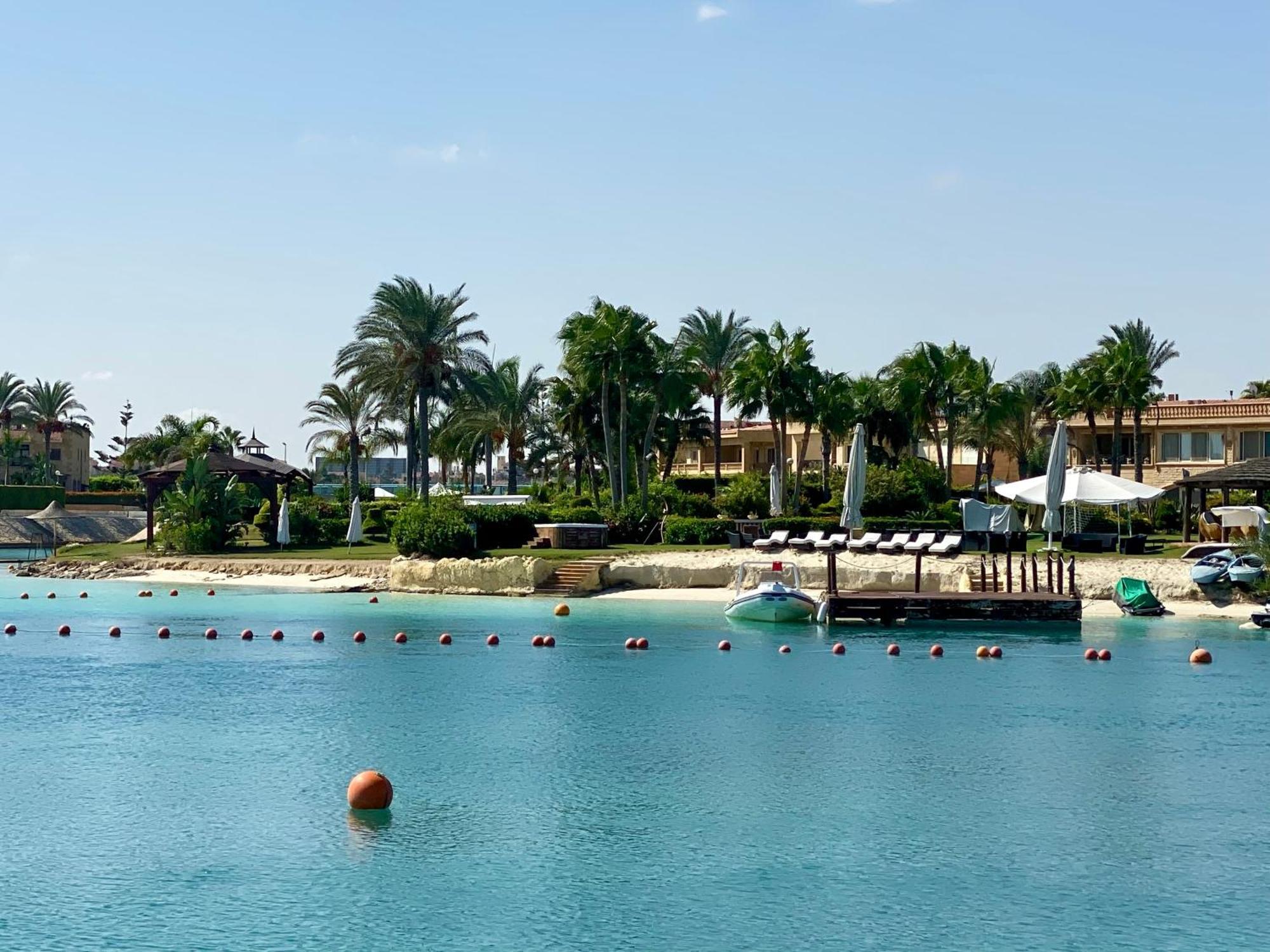 Porto Golf Marina Aqua Park & Beach Access By Best Of Bedz El Alamein Bagian luar foto