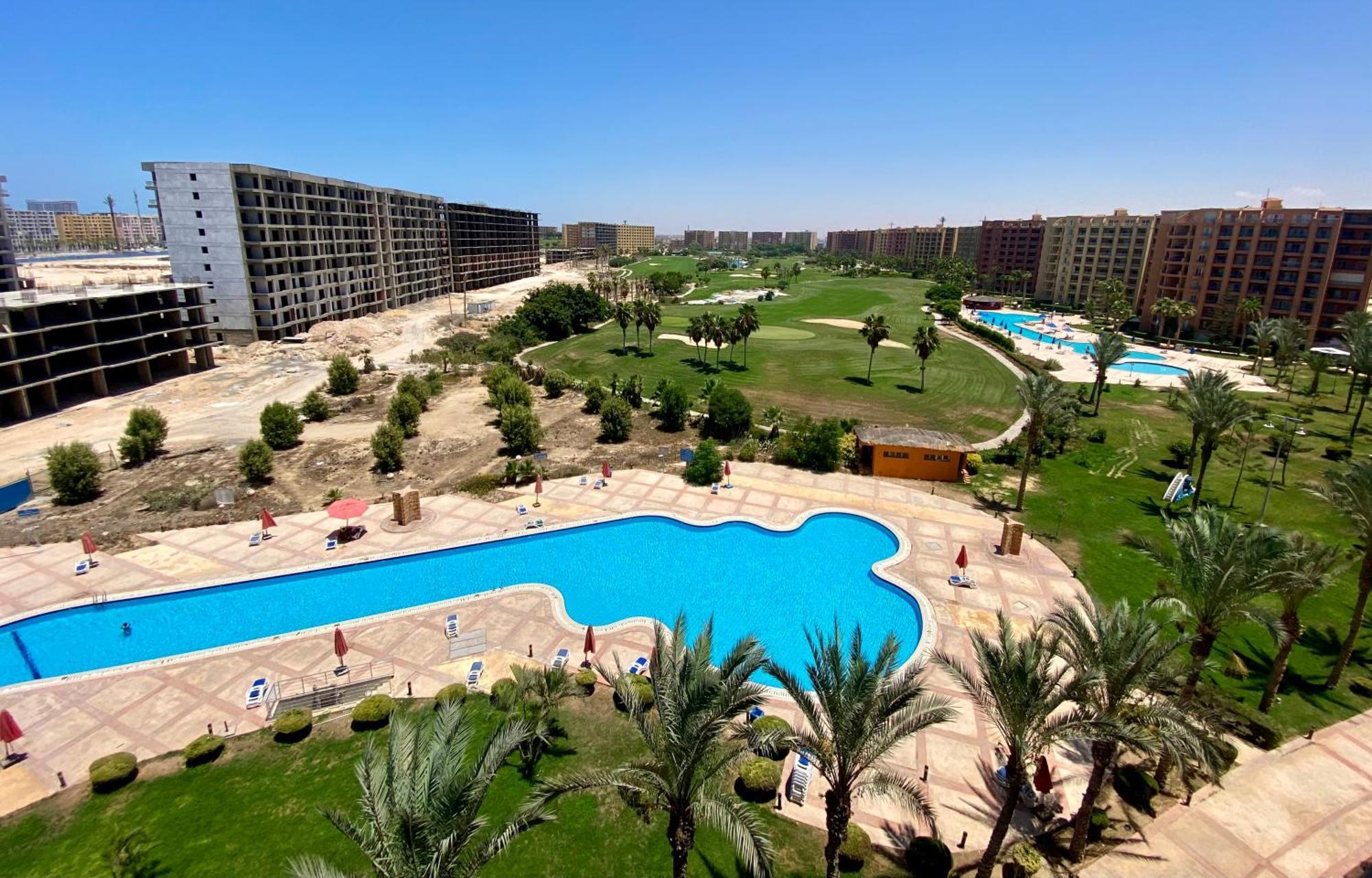 Porto Golf Marina Aqua Park & Beach Access By Best Of Bedz El Alamein Bagian luar foto